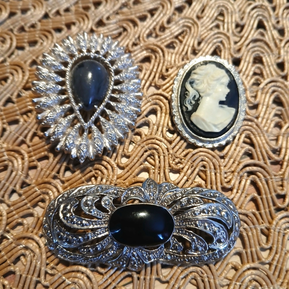 Brooches- Unique & Vintage~ Bundle of 3